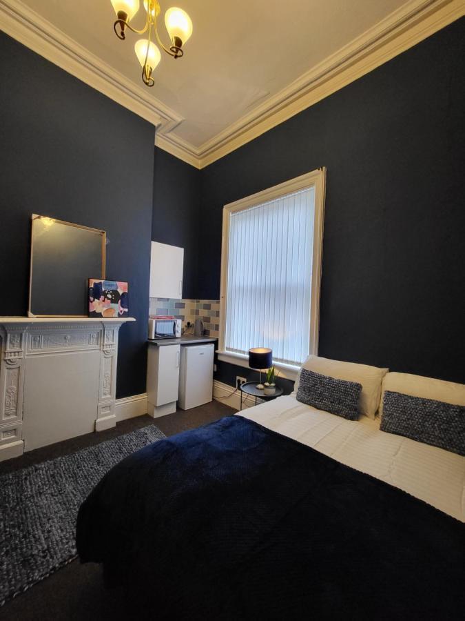 Digbeth City Centre Apartment Sleeps 12 Opposite Coach Station برمنغهام المظهر الخارجي الصورة